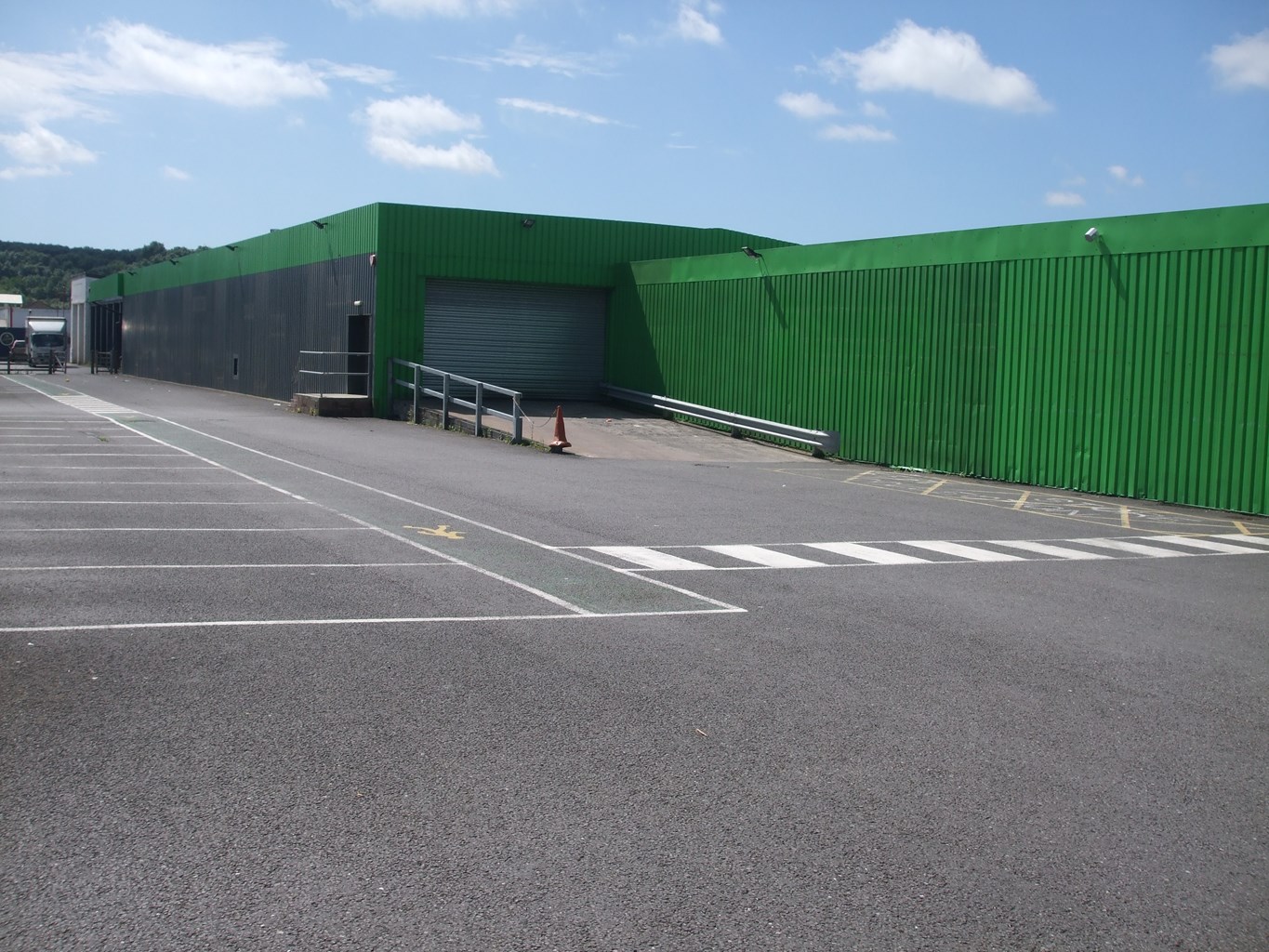 UNIT 1 MAIN AVENUE, BRACKLA INDUSTRIAL ESTATE, BRIDGEND, CF31 2AL